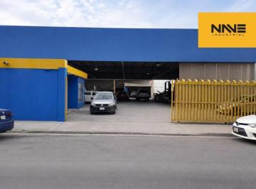 Bodega comercial · 1100m² · Bodega en Renta en Guadalupe