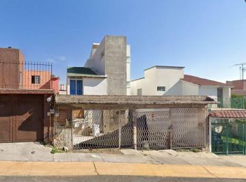 Casa de 4 habitaciones, Naucalpan de Juárez · Casa en Venta en Lomas Verdes