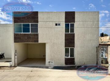Casa · 105m² · 3 Recámaras · 1 Estacionamiento · Casas en Venta Cerca de Colegio del Real, Frac. Vista del Sol