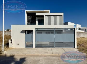 Casa · 160m² · 3 Recámaras · 2 Estacionamientos · Casa en Fraccionamiento Cortijo Residencial