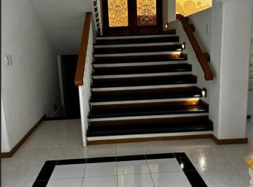 Casa · 514m² · 5 Recámaras · 5 Estacionamientos · Residencia Renta en Fresno, Chimalistac, Álvaro Obregón