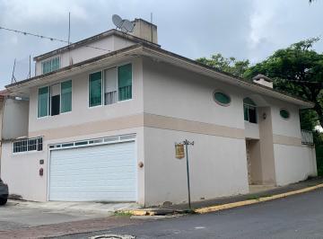 Casa de 4 habitaciones, Xalapa · Casa de 370 m² con 4 Recámaras en Venta en Valle Anáhuac