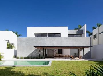1 · Espectacular Casa en Venta en Lagos del Sol, Benito Juárez