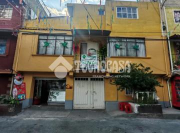 Foto · Casa - Venta