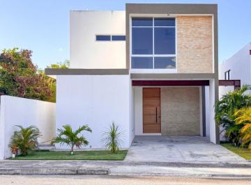 Casa de 3 habitaciones, Yaxkukul · Casa Piedra de Luz en Venta Ubicada en Conkal Mérida con Loft