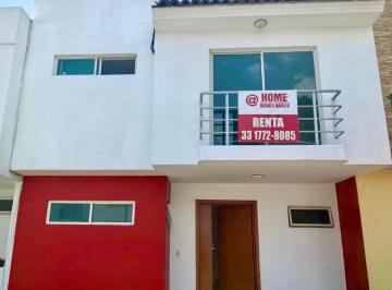 Casa de 3 habitaciones, Tlajomulco de Zúñiga · Casa en Renta Nueva Galicia Coto Toledo Tlajomulco de Zuñiga, Jal