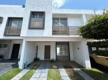 Casa · 125m² · 3 Recámaras · 2 Estacionamientos · El Fortin 3 Habitaciones 2 Niveles