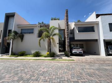 1 · Venta de Casa en Fracc. Arboreto San Pedro Cholula, Puebla