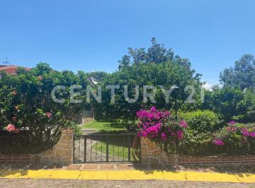 Departamento · 402m² · 7 Recámaras · 4 Estacionamientos · Casa en Condominio en Venta en Ixtapan de La Sal, Ixtapan de La Sal, Edo. Mex