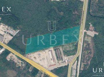 Terreno / Lote · 100290m² · Se Vende Excelente Terreno en Zona Industrial en Av Héroe de Nacozari, Campeche