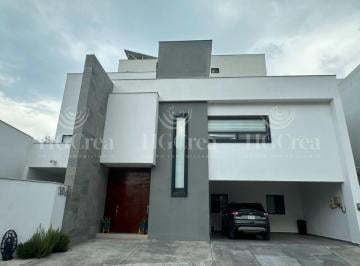 Casa de 3 habitaciones, Santa Catarina · Casa en Venta en Valle Poniente