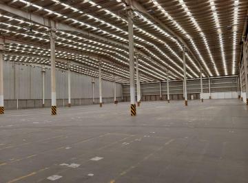 Nave industrial , Iztapalapa · Nave de 7,560 m² con Amplio Patio de Maniobras y Andenes Para Trailer Ideal Ultima Milla