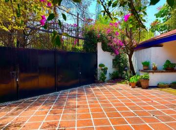 1e0c85090cbf5a2fe43231179e5e20a02e2b1d87b647e93b3b6723eeeecd2fd0 · Casa Venta, Col Lomas de Tecamachalco