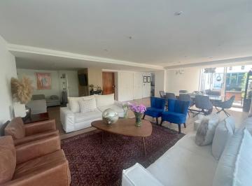 Departamento · 240m² · 3 Recámaras · 2 Estacionamientos · Departamento en Paseo de Las Lomas