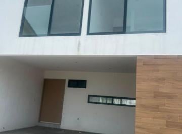 Casa de 3 habitaciones, Boca del Río · Rento Casa en El Morro. 4 Recámaras. 2 Pisos. Boca del Río.