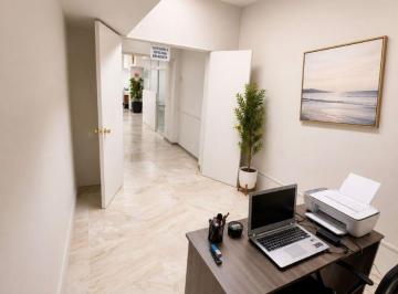 Oficina , Guadalajara · Oficina en Renta – Espacio Profesional y Listo Para Trabajar