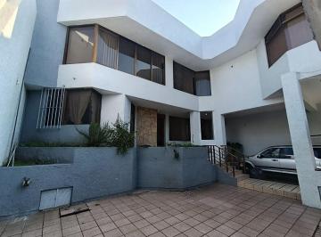 Casa de 5 habitaciones, Zapopan · Casa en Venta Altamira - Asirios 219
