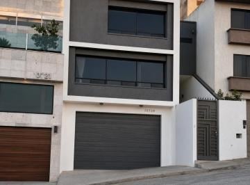 Casa de 3 habitaciones, Tijuana · Casa en Venta en Jardines de Chapultepec 9na Sección