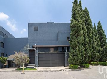 Casa · 420m² · 3 Recámaras · 3 Estacionamientos · Casa en Condominio en Venta en Cerrada en Parque de La Coruña, Parques de La Herradura, Huixquilucan
