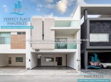 Casa · 135m² · 3 Recámaras · Casa en Venta en La Encomienda, Sector Vendimia