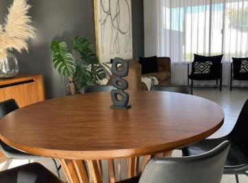 Casa de 3 habitaciones, León · Casa en Venta en Mayorazgo del Valle