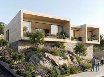Casa · 1068m² · 6 Estacionamientos · Casa en Venta Club de Golf Tres Marías Club de Primer Nivel con 27 Hoyos, Hípico, Hermosas Vistas
