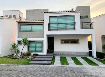 Casa en condominio de 3 habitaciones, Metepec · Renta Casa en Condado del Valle