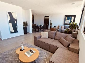 Departamento · 102m² · 3 Recámaras · 2 Estacionamientos · Depa de Lujo, Opción a 3 Recámaras en Zaru, Querétaro