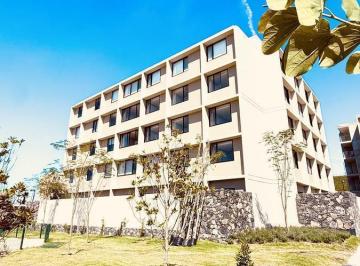 Departamento · 201m² · 4 Recámaras · 2 Estacionamientos · Depa en Pb con Jardín y Opción a 4 Recámaras en Zaru, Querétaro