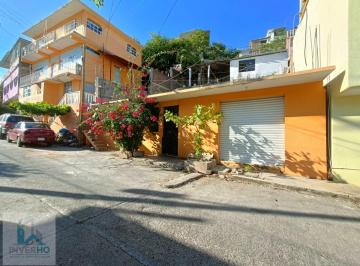 Casa · 327m² · 3 Recámaras · Casa en Santa Cruz con Vista Al Mar