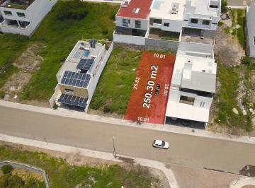 Terreno / Lote · 250m² · Excelente Terreno Plano, Lomas de Juriquilla, Querétaro. (Lt. 271)