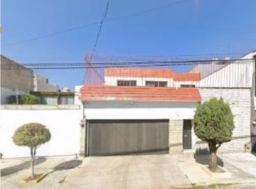 Casa de 4 habitaciones, Toluca · Casa Américas Toluca