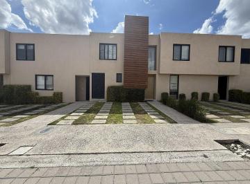 bdb5015d78e4d11aaeae516963e15ee0c1e58c4d9fc2fcc57ee78d8c49d1d440 · Casa en Renta en Refugio Querétaro con Amenidades y Cerca de Parques