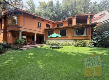 Casa en condominio · 1016m² · 4 Recámaras · 6 Estacionamientos · Venta Casa en Cerrada Lomas de Chapultepec