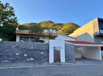 Casa de 2 habitaciones, Monterrey · Casa en Venta Bosquencinos