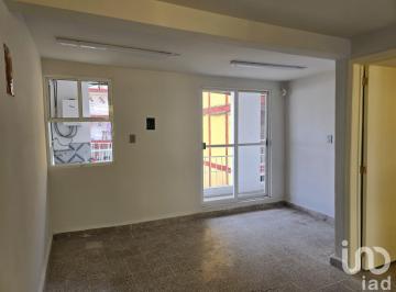 Departamento · 75m² · 1 Recámara · 1 Estacionamiento · Departamento en Venta en Calle Secretaria del Trabajo # 211 Colonia Cuatro Arboles