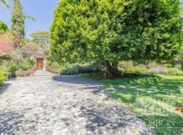 2320a2137a7f6b578fd3f0dd28a6c5c54fc377d3a6f72c2858d188771d775f1e · Casa Doral