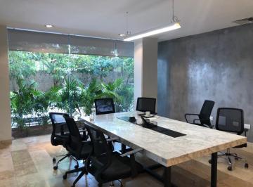 Oficina · 36m² · 1 Estacionamiento · Venta de Oficina en Armoran 1er Piso Norte de Merida