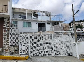 Casa · 140m² · 3 Recámaras · 2 Estacionamientos · Excelente Casa a 5 Minutos de Playa