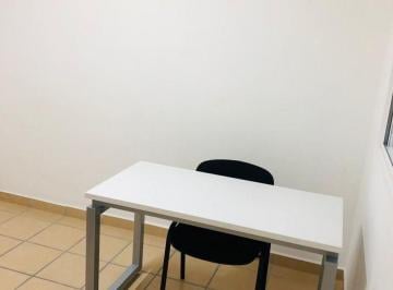 Oficina , Querétaro · Oficina de 19 m² Construidos en Renta en Loma Dorada