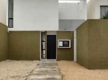 Casa de 2 habitaciones, Mérida · Casa Amueblada de 2 Recámaras en Zona Norte