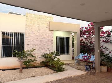 Casa · 487m² · 3 Recámaras · Casa en Venta en Gran Santa Fe con Paneles Solares
