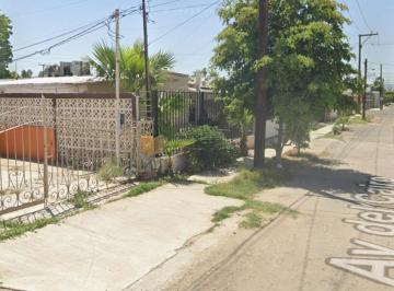Casa de 4 habitaciones, Mexicali · Av del Cairo, Villafontana, Mexicali, B. C.