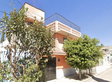 Casa de 4 habitaciones, Nezahualcóyotl · Casa en Venta en Calle 22, Edo Mex. Nezahualcoyotl, Edo Mex.
