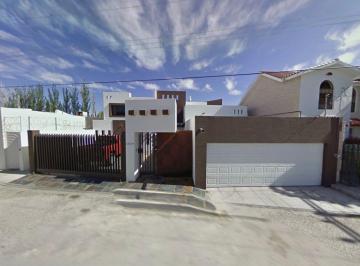 Casa de 3 habitaciones, Juárez · Casa de 510 m² con 3 Recámaras en Venta en Juárez, Chihuahua