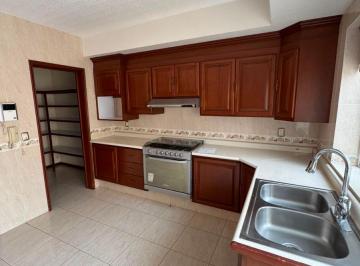 Casa de 3 habitaciones, Morelia · Casa en Venta en El Fracc. Americas Britania