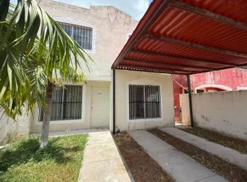 Casa de 2 habitaciones, Mérida · Renta de Casa Semi Amueblada en Francisco de Montejo de 2 Habitaciones