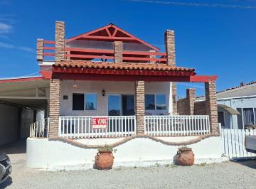 Casa de 3 habitaciones, Playas de Rosarito · Nice Home For Sale in Rosarito Beach Walking Distance To The Beeach Just 129k
