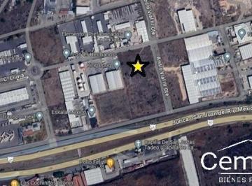 Terreno comercial · 10000m² · Vendo Terreno Comercial en Autopista Mexico Queretaro en Queretaro