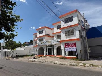 Bodega comercial , Mérida · Edificio Comercial y Bodega en Renta